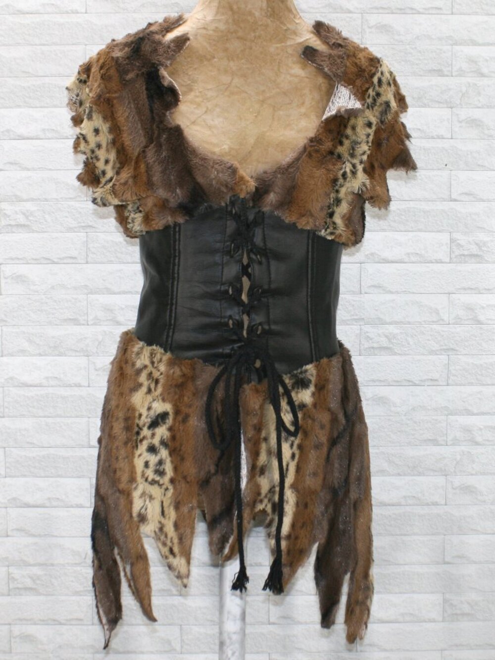 CHARADES Costume Cave Woman Dress Mini Tunic Cosplay Fur Leather Corset Medium